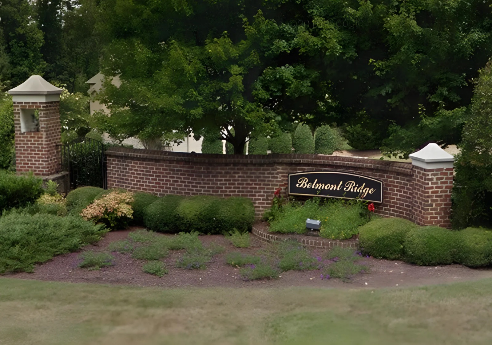 Entrada del vecindario Belmont Ridge en Raleigh, NC