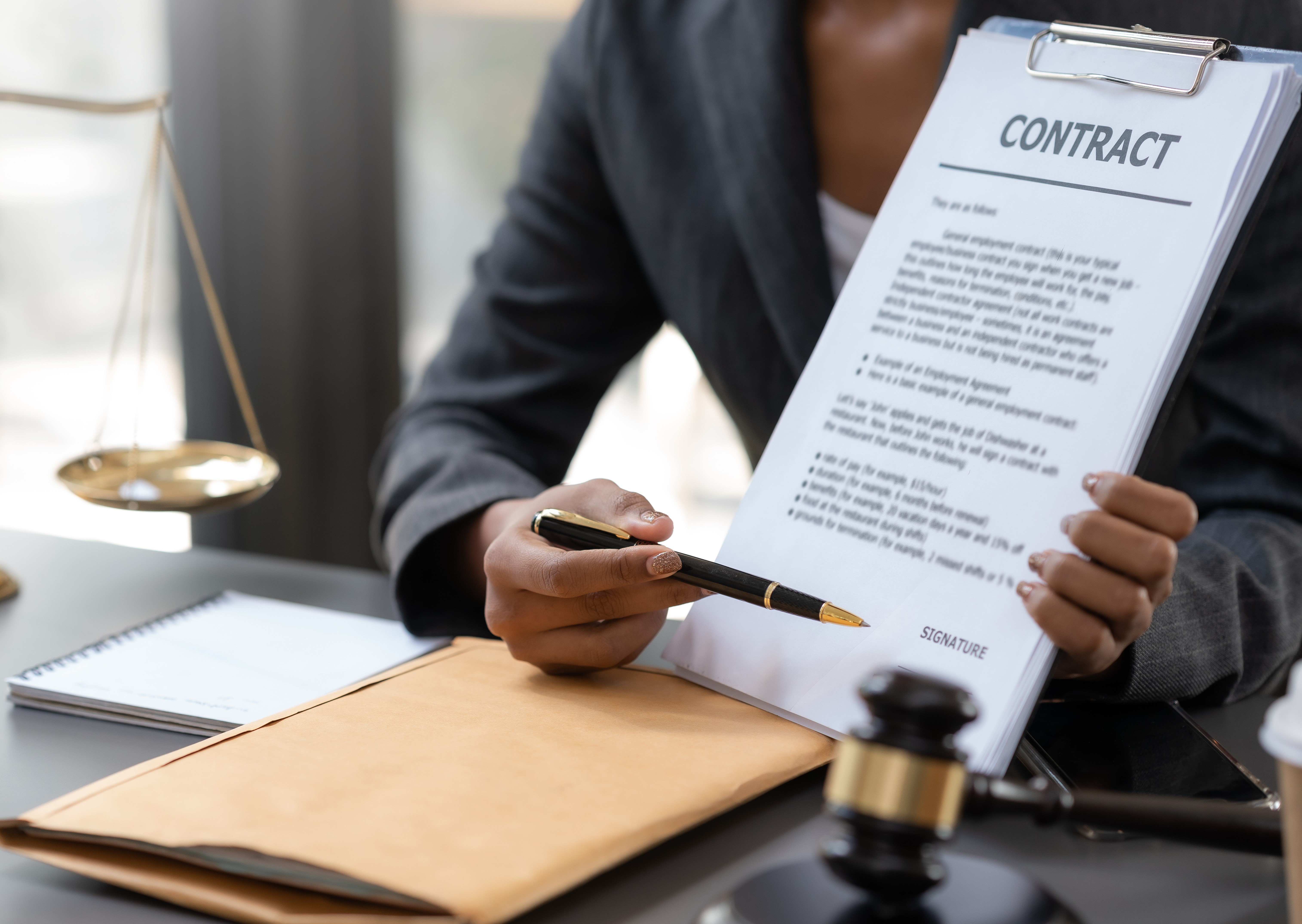 Selling Land to a Developer: Pricing & Legal Guide