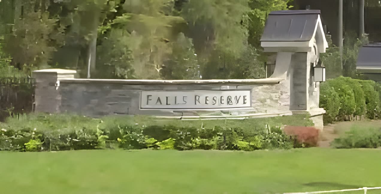 Falls Reserve neighborhood in Raleigh, NC