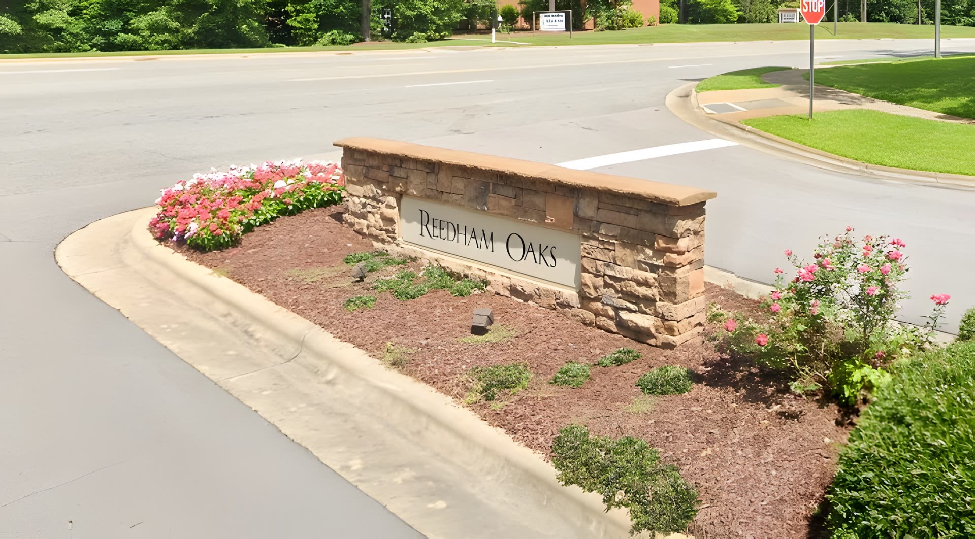 Reedham Oaks neighborhood in Raleigh, NC