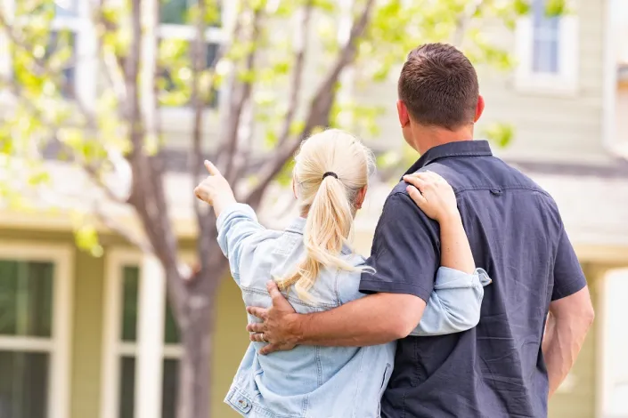 Best Triangle Neighborhoods for Medical Pros